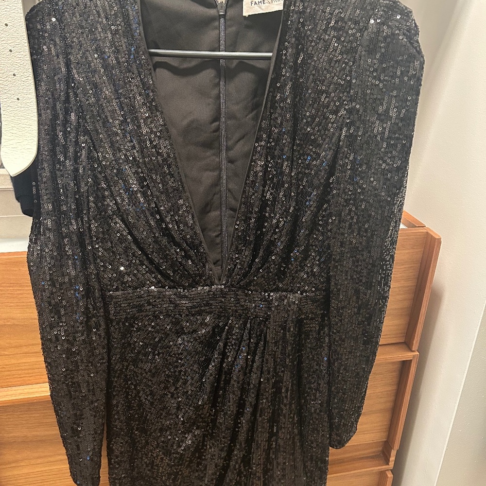 Frame V Neck Sequin Black Dress